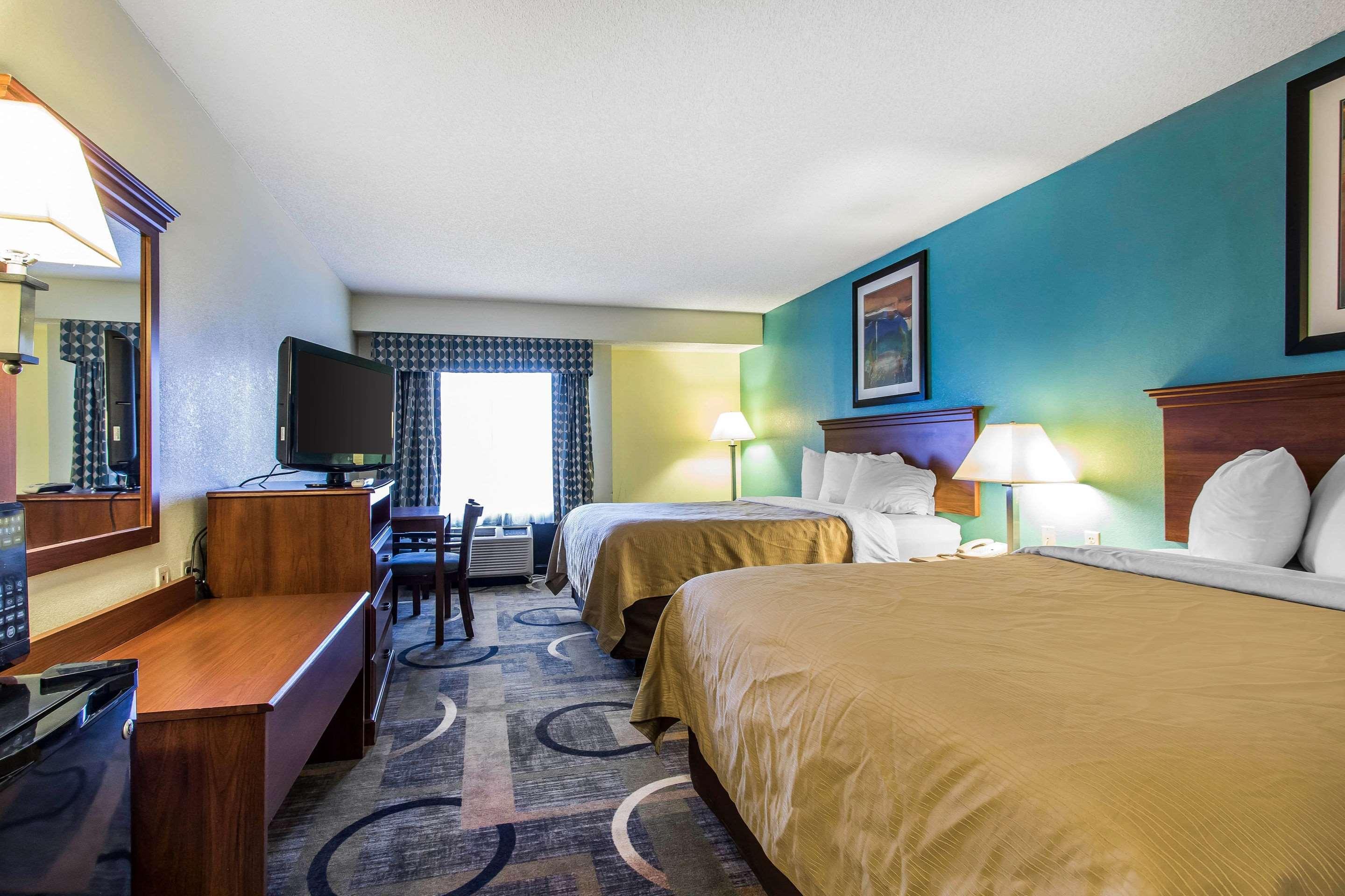 Quality Inn & Suites Memphis East Exterior foto